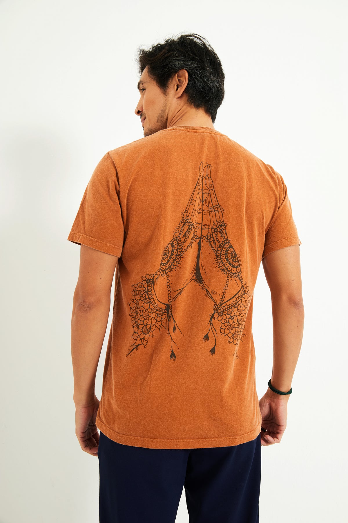 Camiseta Estonada Namastê - Terracota