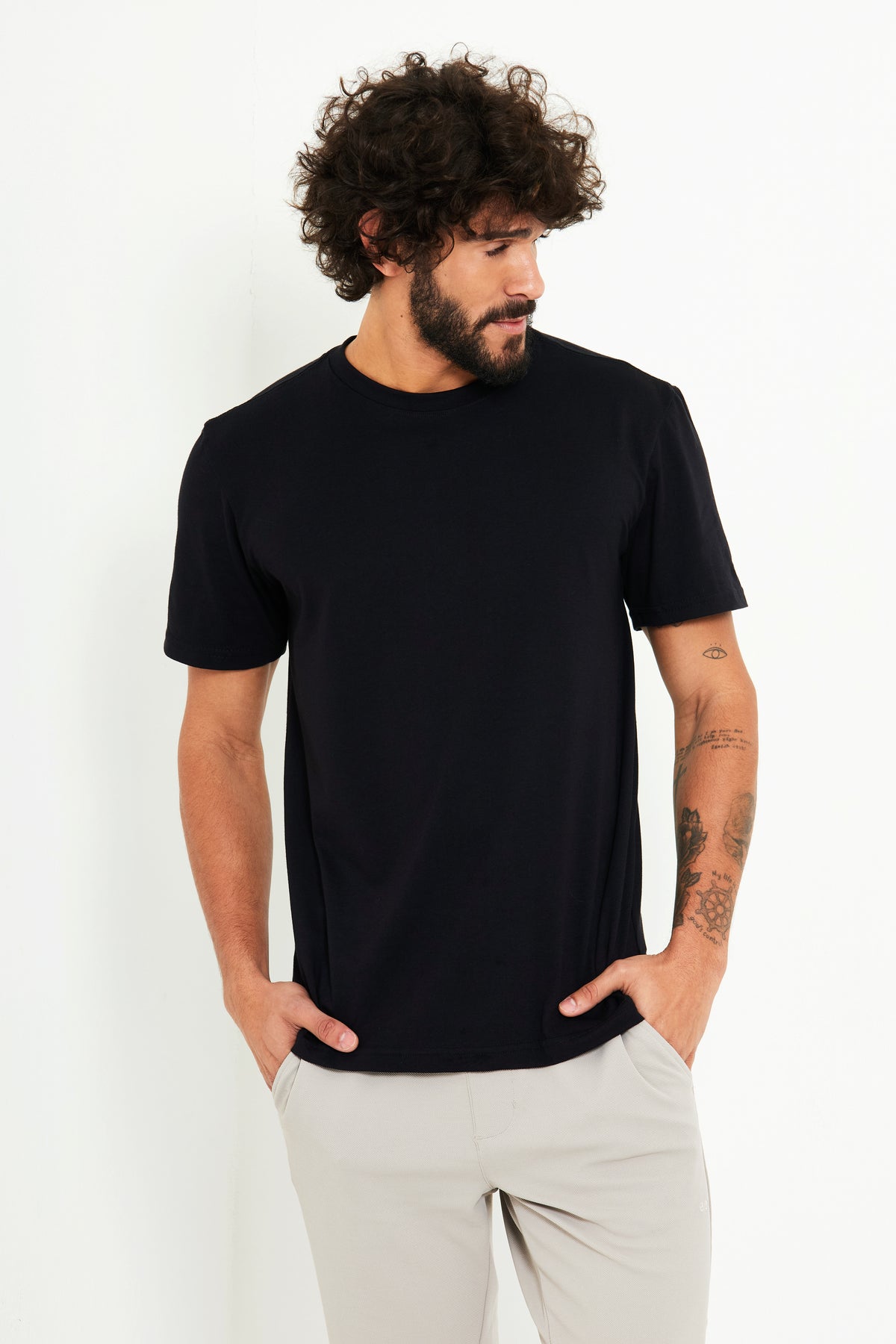 Camiseta Pima - Preta