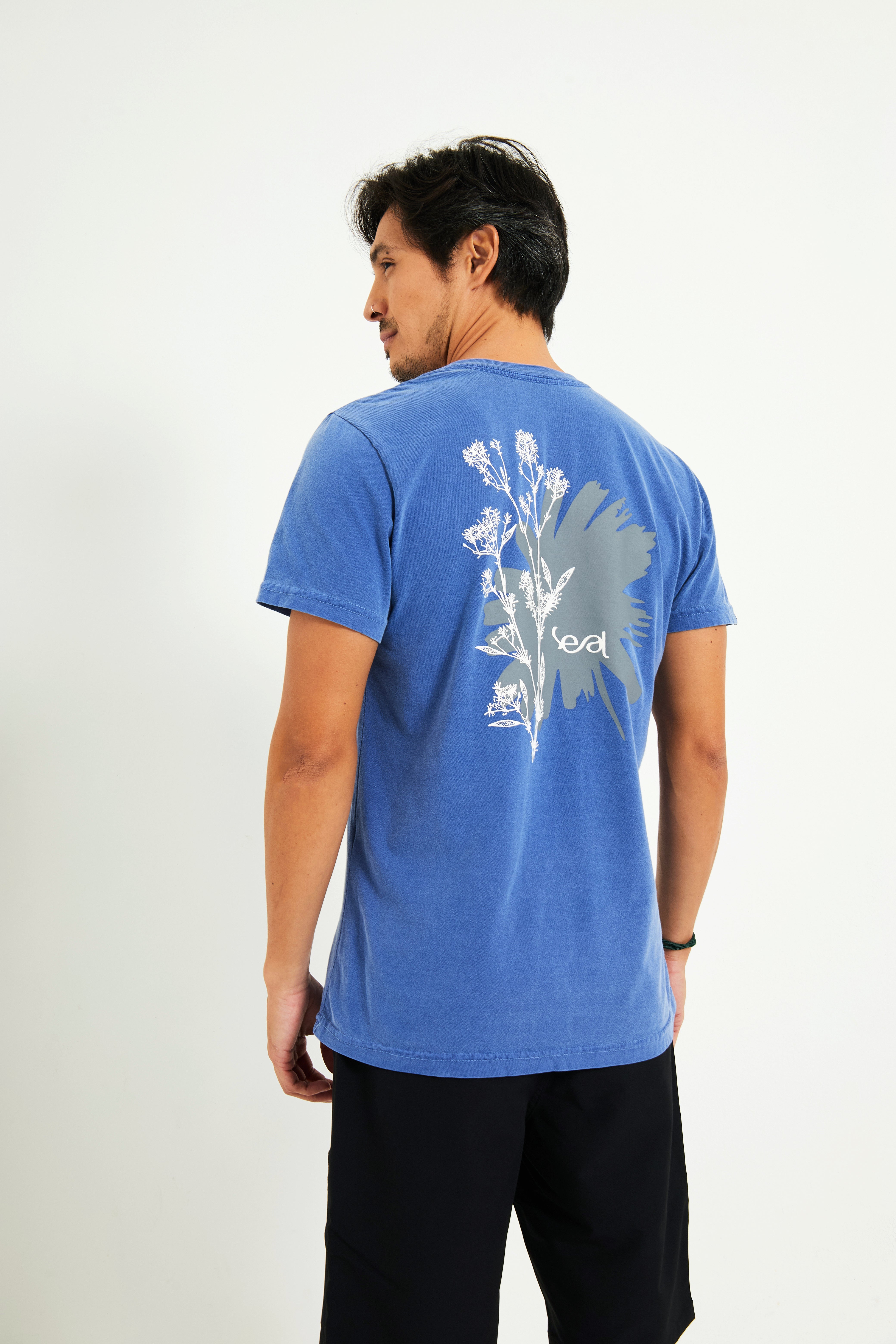 Camiseta Corte a Fio Namastê - Chumbo miniatura 6