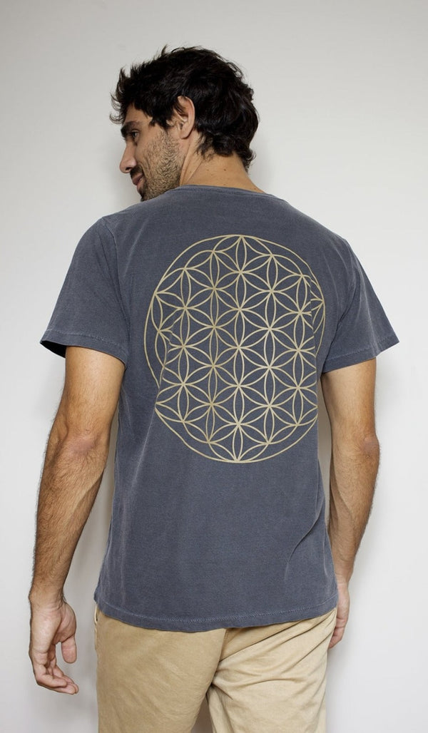 Camiseta Flor da Vida Chumbo