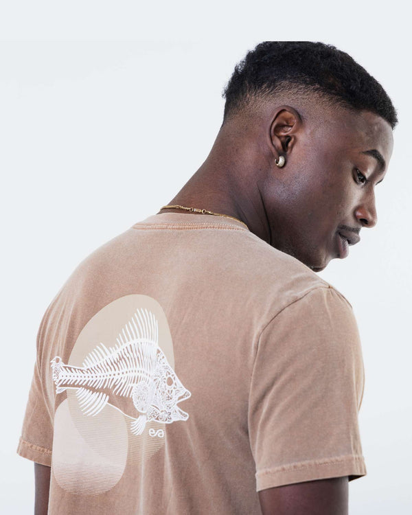 Camiseta Peixe Marrom